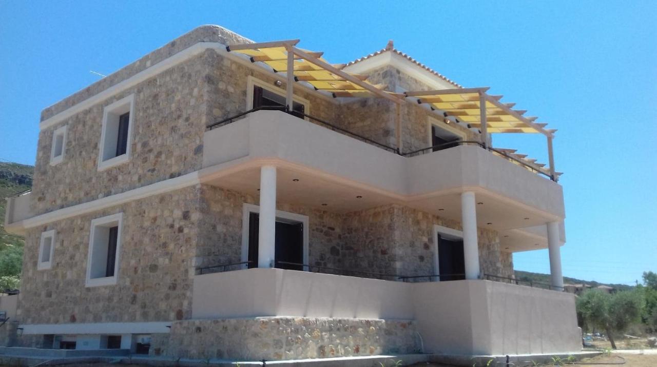 Castro Elafonisos Hotel Buitenkant foto