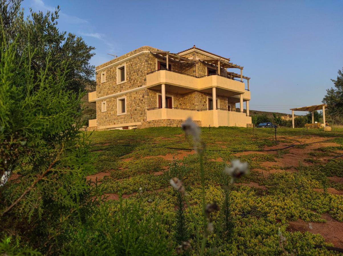 Castro Elafonisos Hotel Buitenkant foto