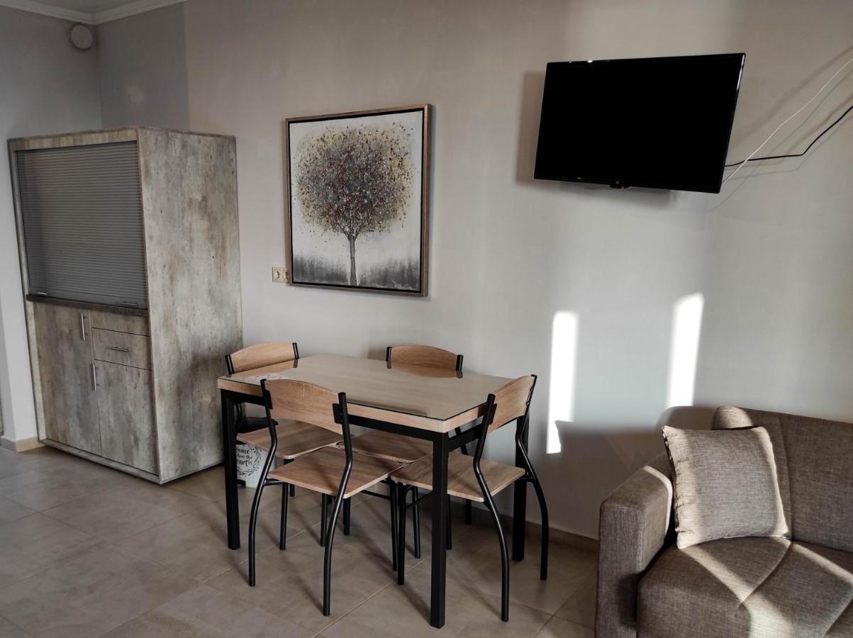 Castro Elafonisos Hotel Buitenkant foto